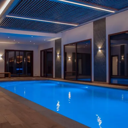Appartement Luxueux Avec Piscine Interieure La Bresse